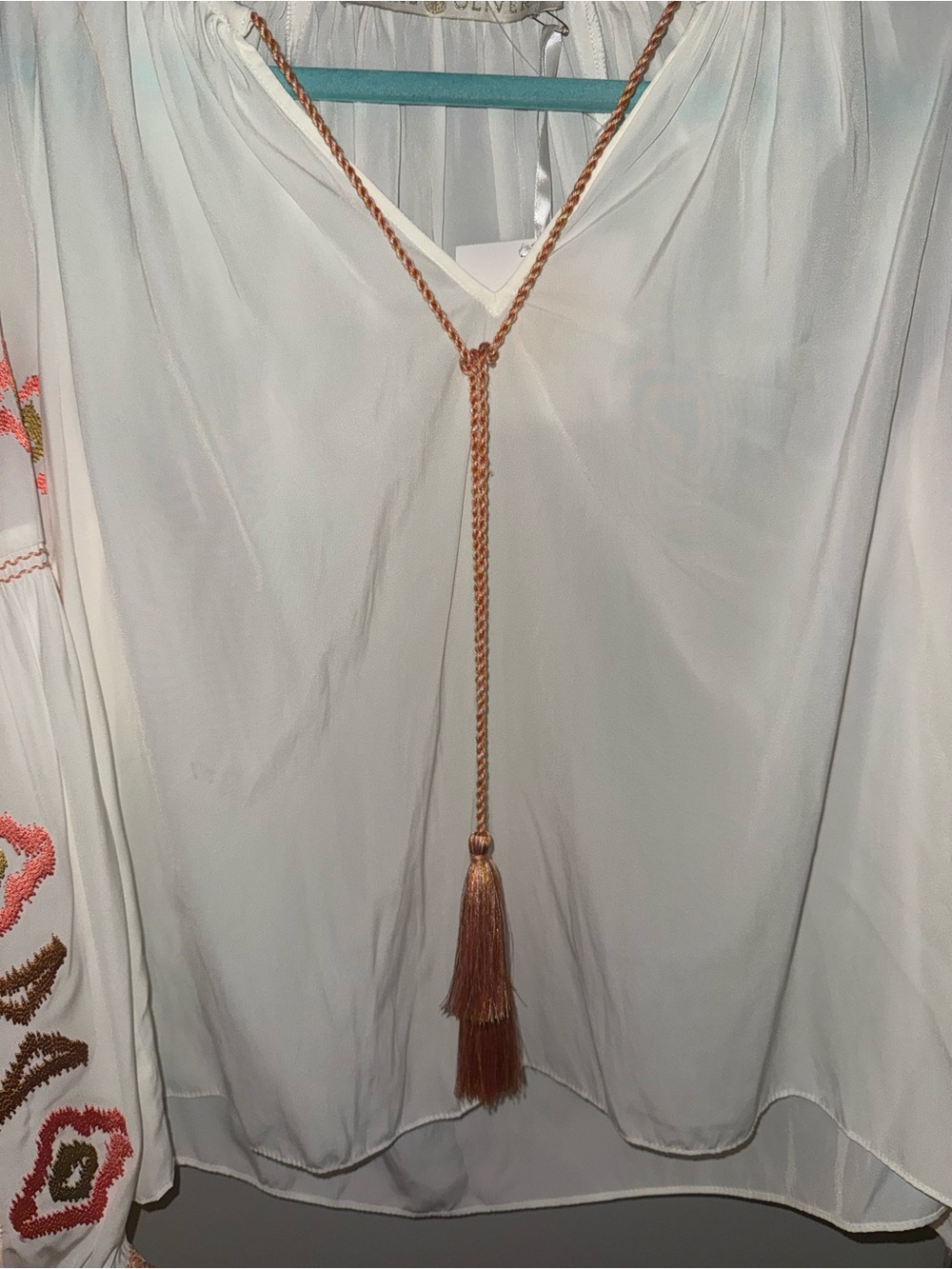 NWT[$268] Marie Oliver Boho Embroidered White Peasant Blouse with Tassel Tie - Picture 6 of 8